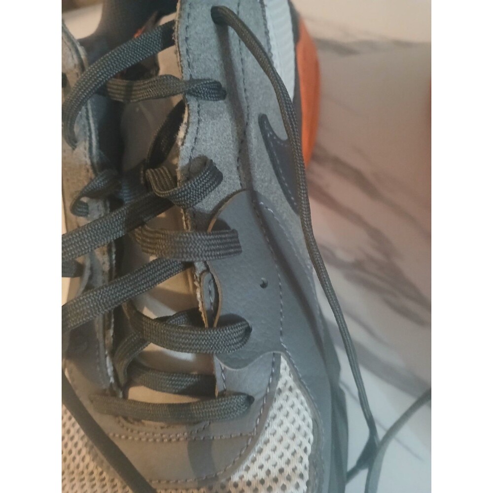 Nike Air Max Shoes Mens Sz 13 Gray Orange Sneakers Trainer Activewear - Picture 4 of 11